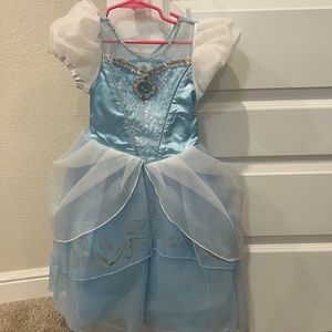 Disney - Cinderella Costume - size 4